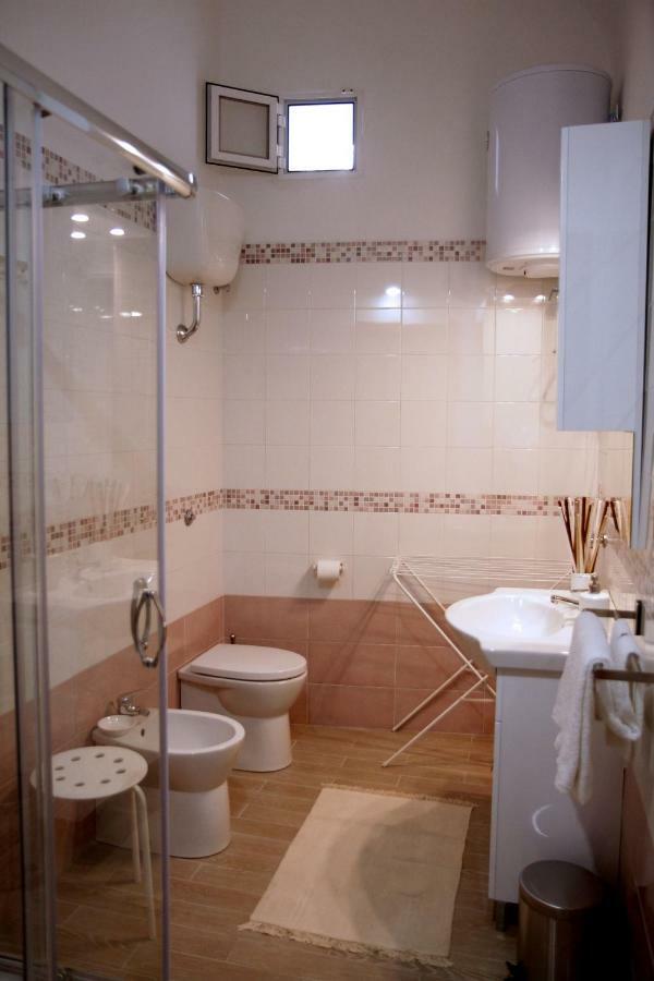 Giulia'S House Apartments SantʼAntonio Abate المظهر الخارجي الصورة