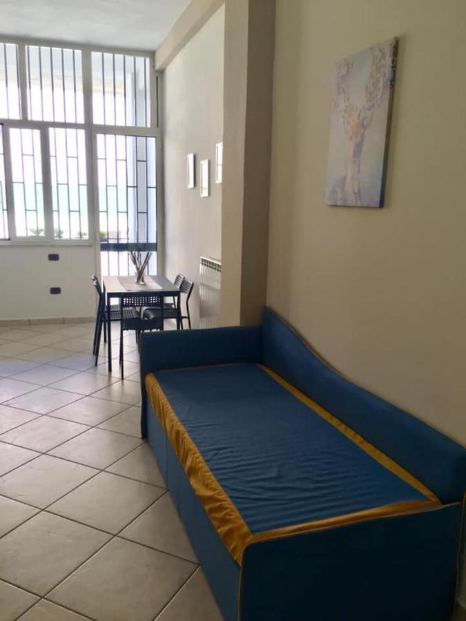 Giulia'S House Apartments SantʼAntonio Abate المظهر الخارجي الصورة
